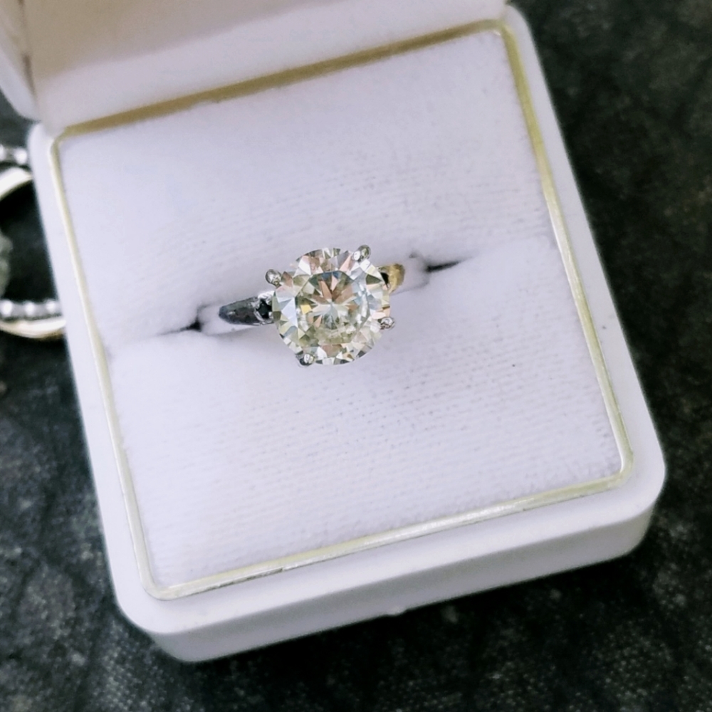 ☆Flash Sale 2 Hours☆ 3ct Moissanite Sterling Silver 925 Ring